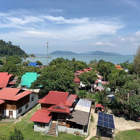 Ferienwohnung Pangkor Damai Pekan Pangkor Exterior foto